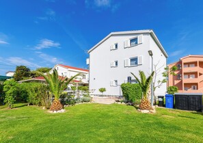 Building design - Apartments Damir (Rab)