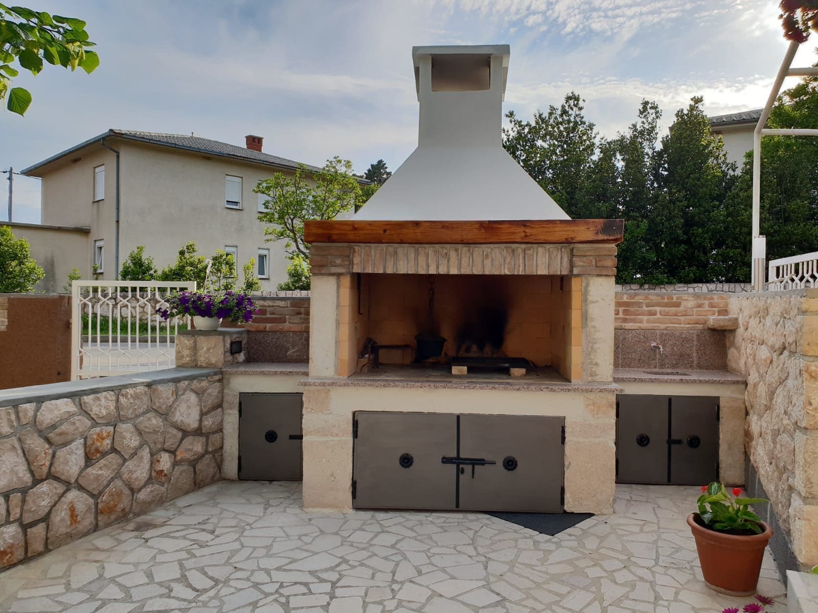 Aire de pique-nique/barbecue