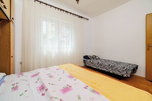 Apartment (A1)
