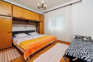 Apartment (A1) | 1 bedroom, free WiFi, bed sheets - Apartments Zvonimir (Senj)