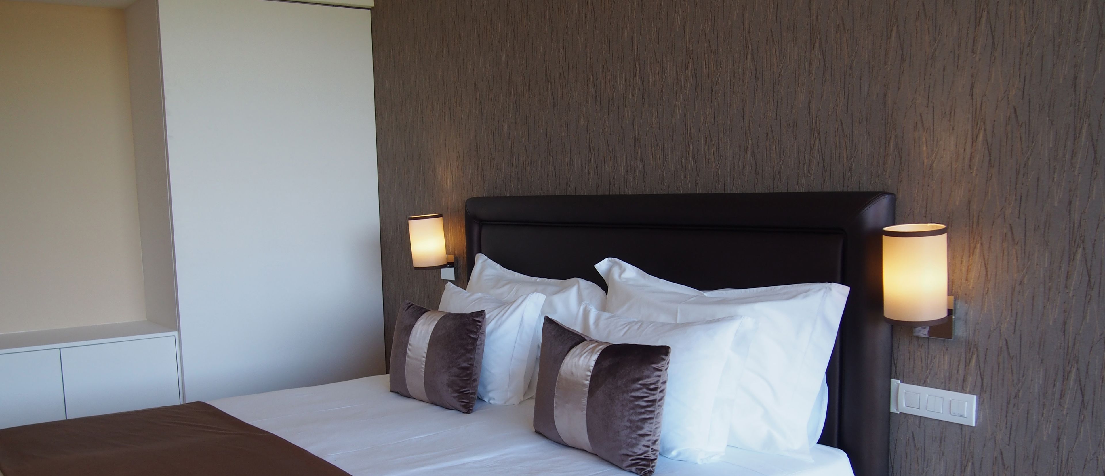 standard room, river view | premium bedding, memory-foam beds, minibar, individually decorated