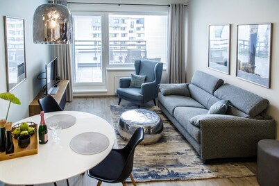 The Town Hall Residence -Welcome Home Apartment -free parking