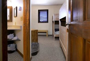 3 chambres, Wi-Fi, literie fournie