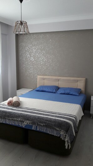 Superior Apartment | Blackout drapes, soundproofing, iron/ironing board, free WiFi - Celebi Apart Hotel (Izmir)