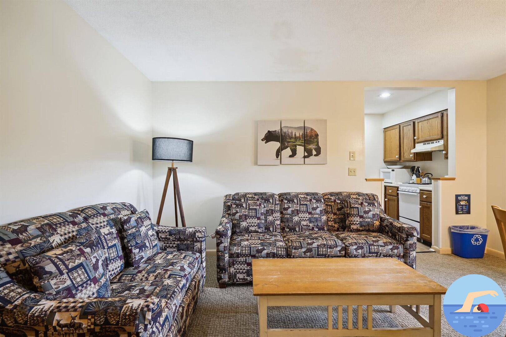 Deluxe Two Bedroom Suite on the 1st floor with outdoor heated pool 10102