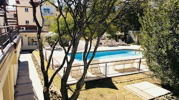 Alberca al aire libre