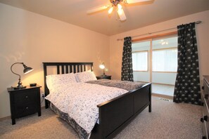 3 habitaciones, escritorio, wifi gratis y ropa de cama 