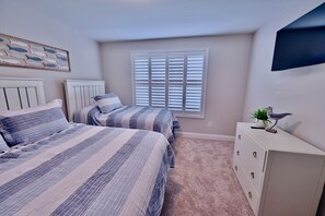 6 habitaciones, escritorio y wifi gratis