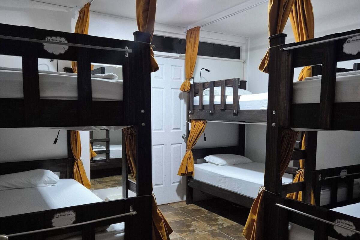 Cahuita | Premium bedding, down comforters, Select Comfort beds, blackout drapes
