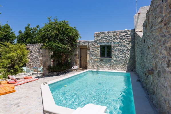 Piscine extérieure