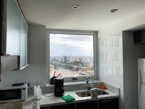 Fridge, microwave, oven, stovetop