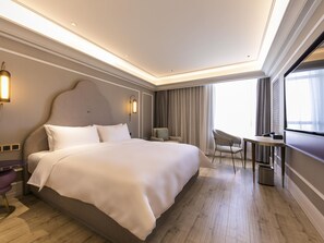 In-room safe, free WiFi