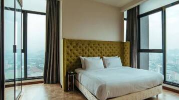 In-room safe, blackout curtains, iron/ironing board, free WiFi