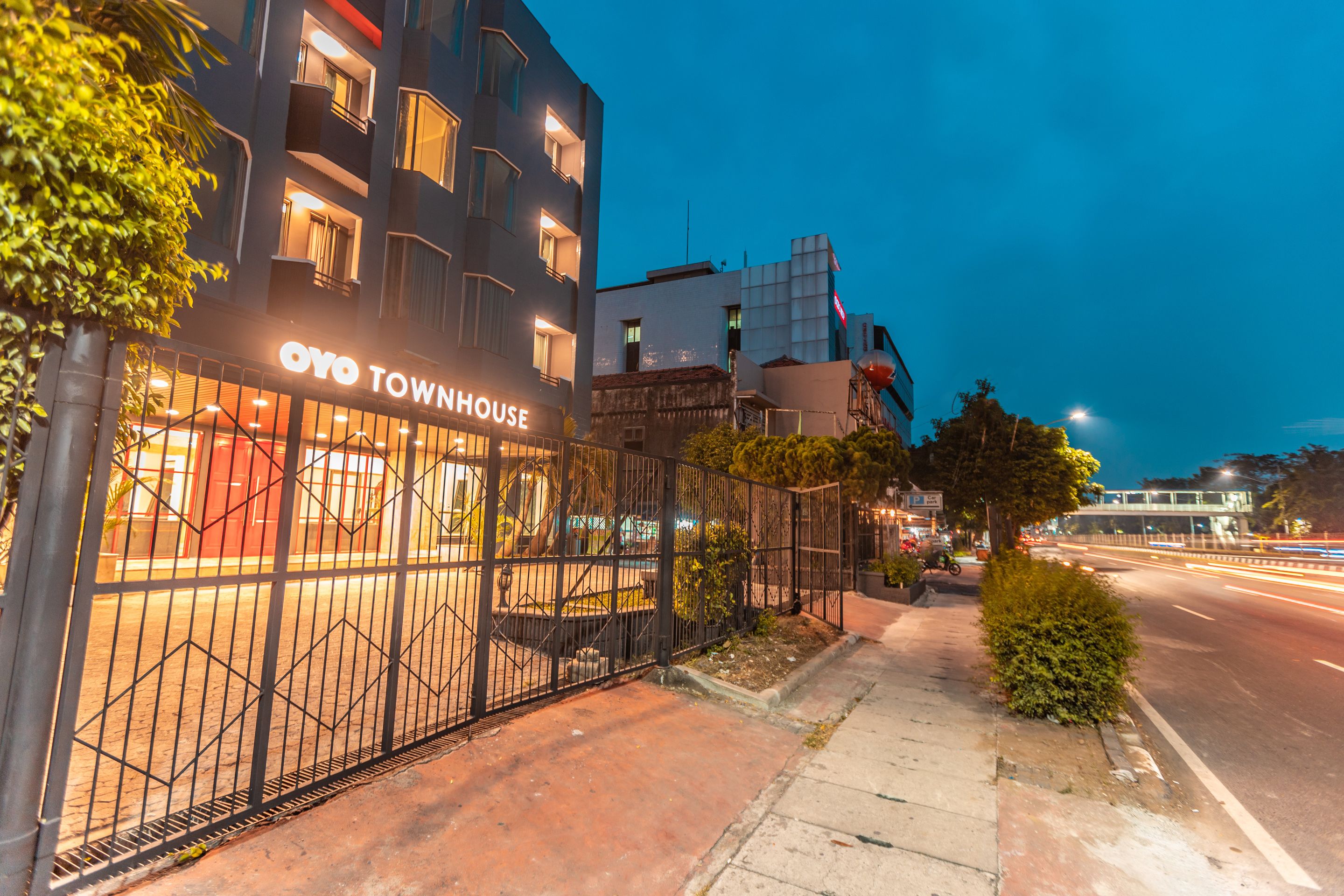 Foto - Super OYO Townhouse 2 Hotel Gunung Sahari