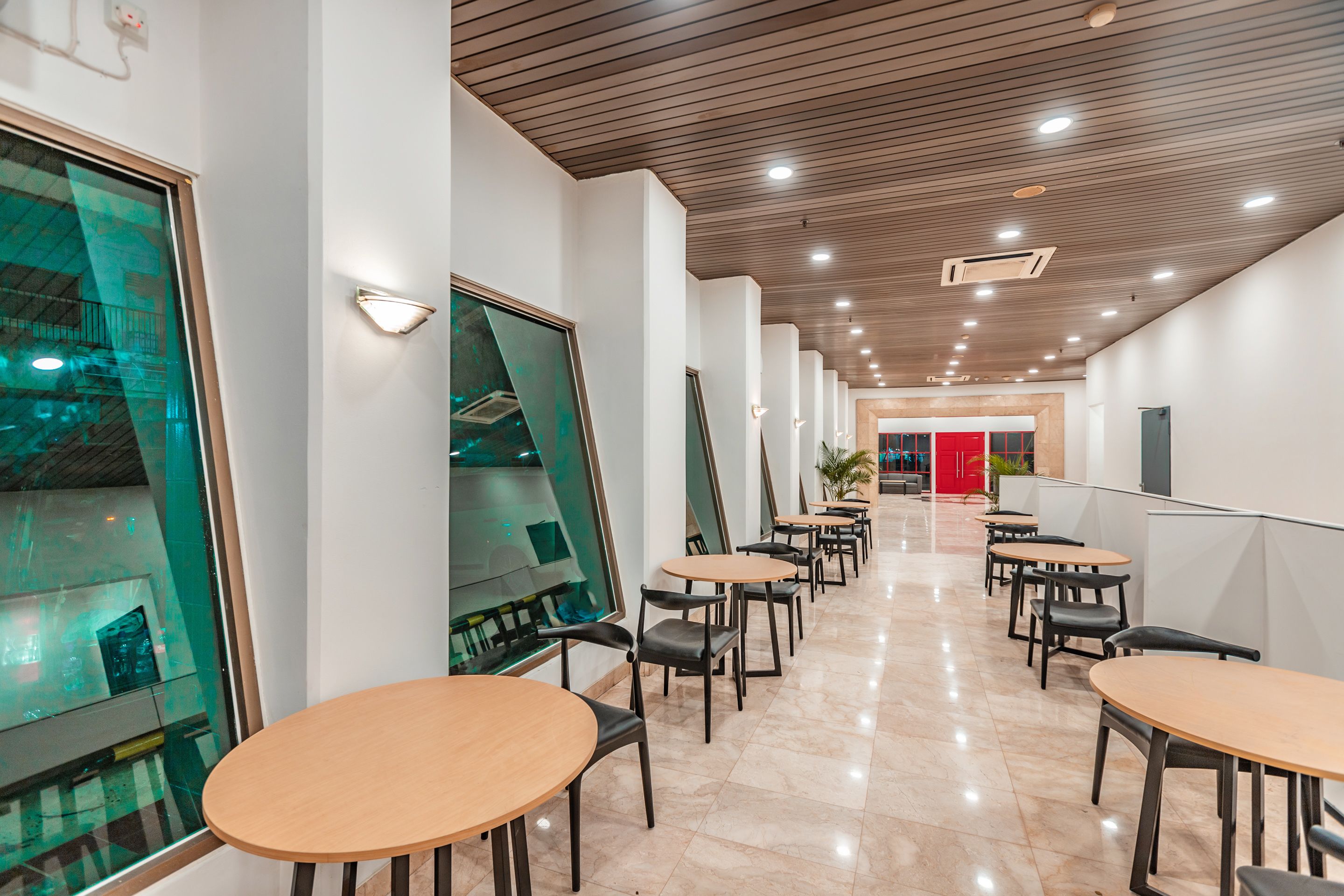 Photo - Super OYO Townhouse 2 Hotel Gunung Sahari