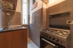 Microwave, stovetop