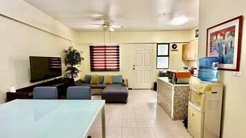 2 habitaciones, camas plegables/adicionales, wifi gratis y ropa de cama