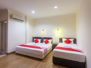 Superior Suite - Hotel O T P Hotel (Sitiawan)