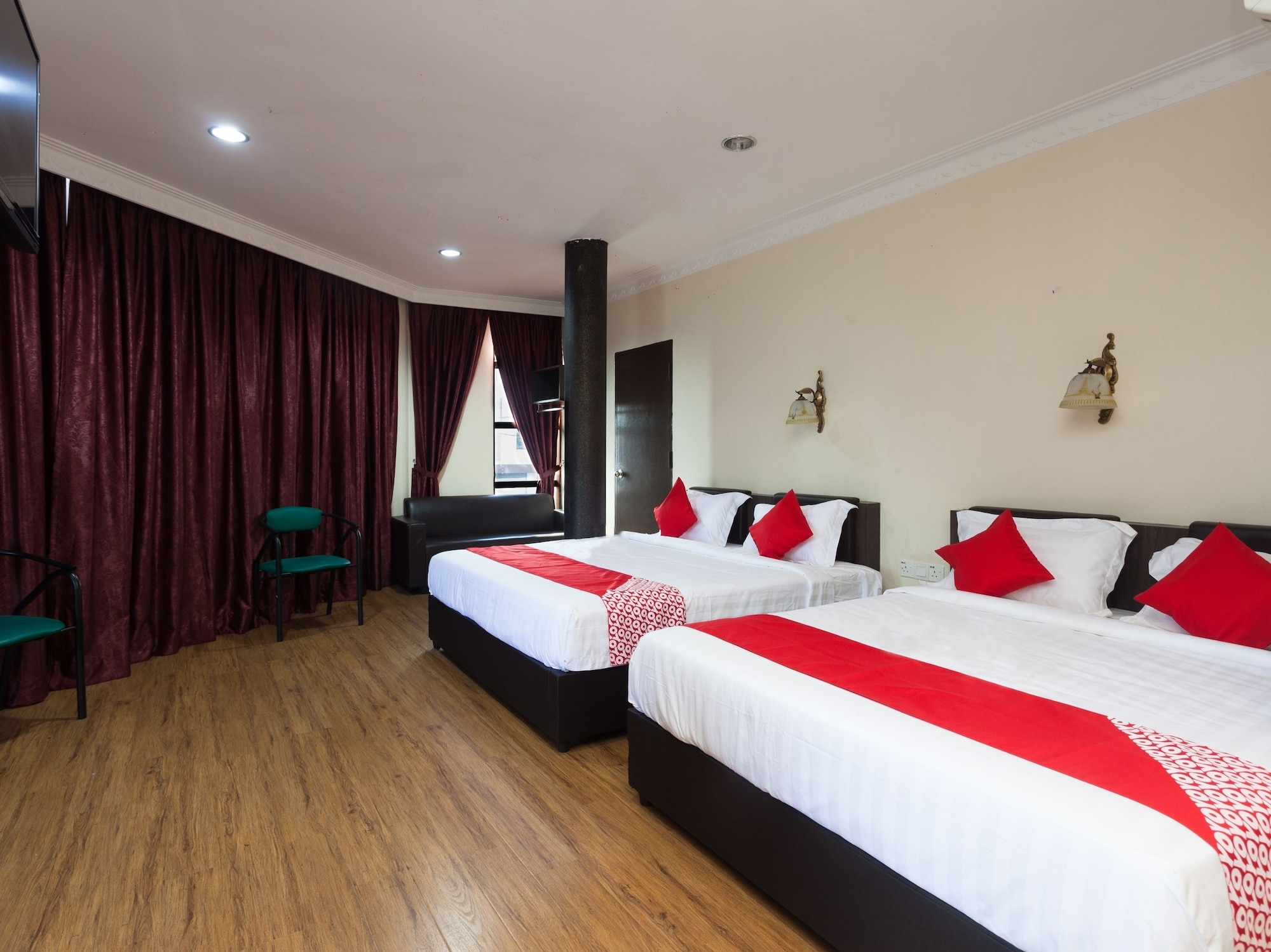 2 Star Hotels