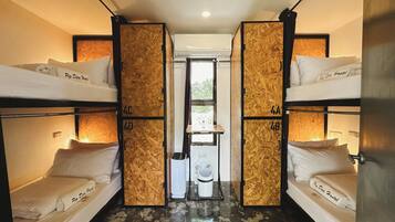 Gemeinsamer Comfort-Schlafsaal, Gemischter Schlafsaal (4 beds)