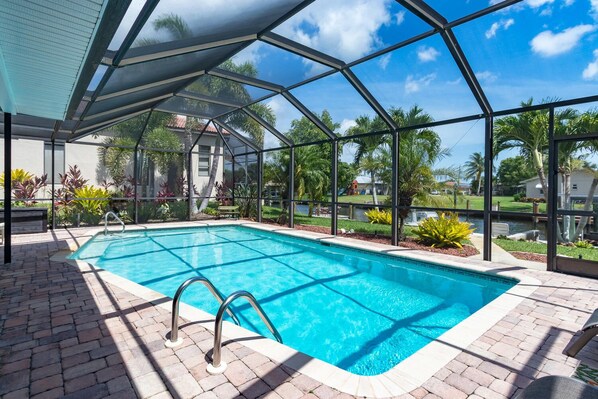 Outdoor pool, a heated pool