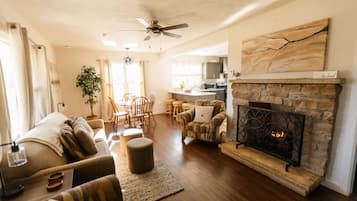 Smart TV, fireplace, DVD player