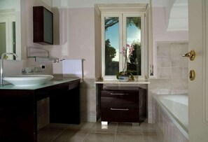 Bathroom - Il Sogno (Anacapri)
