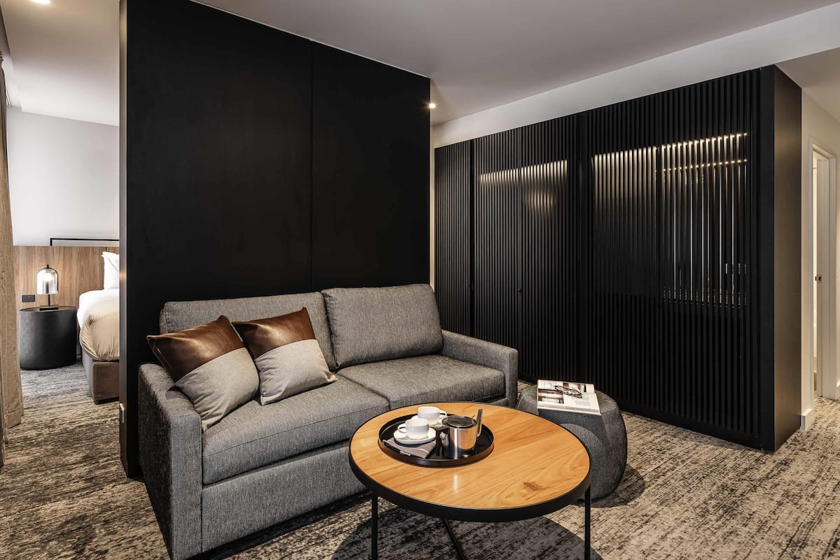 Deluxe Suite, 1 King Bed with Sofa bed