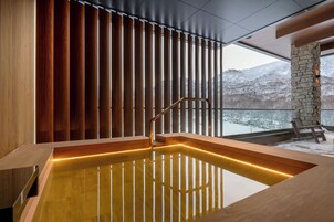 特色顶层房, 4 间卧室, 露台, 山景 | 客房内保险箱、熨斗/熨衣板、婴儿床、折叠床/加床（额外收费）