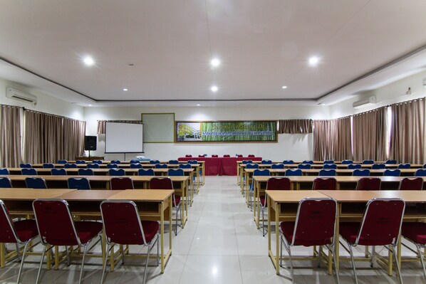 สถานที่จัดงานประชุม