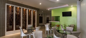 OYO 889 Edotel Amanah Hotel Syariah By Smk Muhammadiyah 1