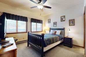 2 soveværelser, strygejern/strygebræt, Wi-Fi, sengetøj