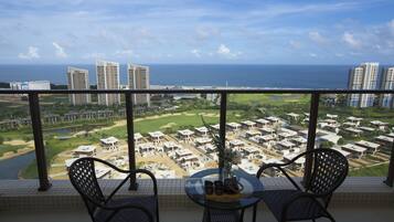 Exclusive-Zweibettzimmer | Blick vom Balkon