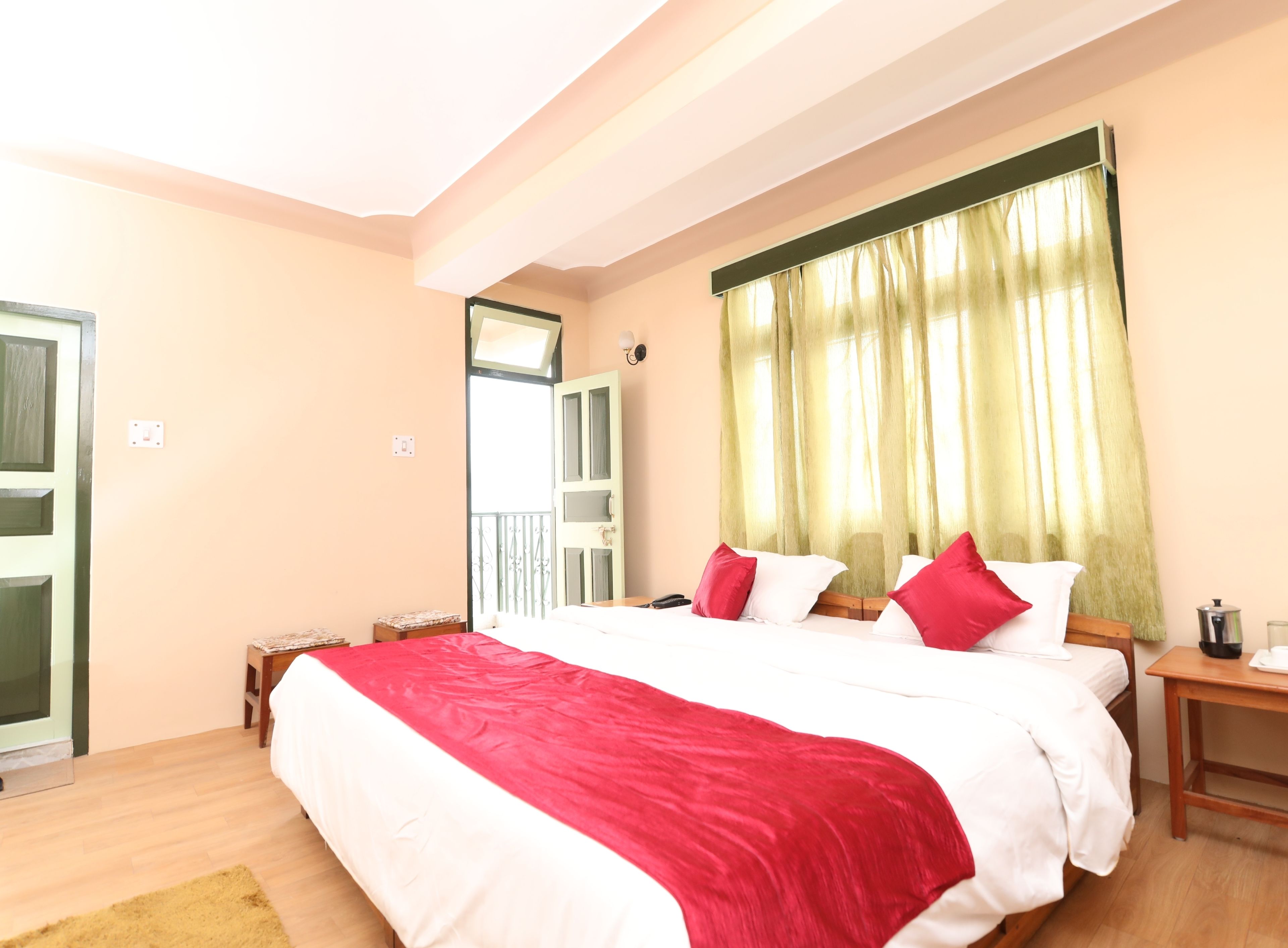 免费 WiFi、床单