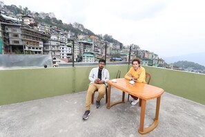 Daily continental breakfast for a fee - Hotel Tenancy (Gangtok)
