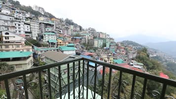 Luksusrom | Utsikt fra balkong