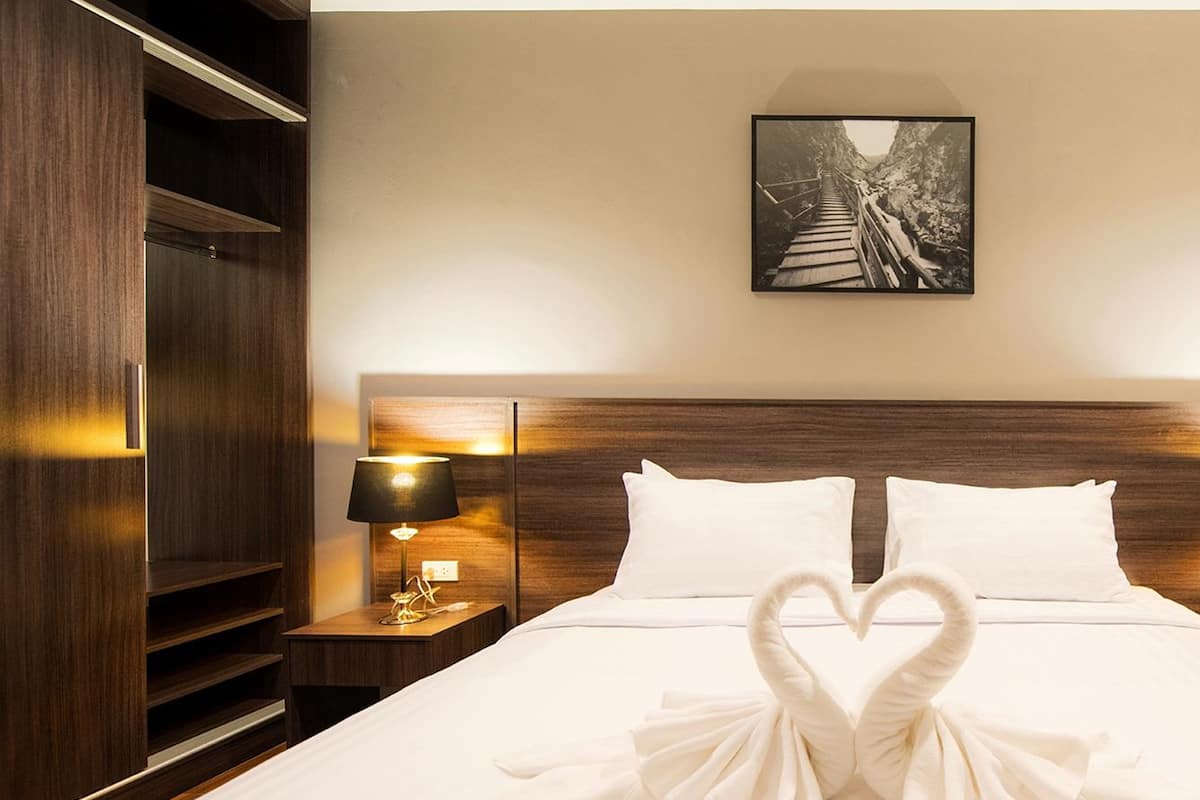 superior double room | blackout curtains, free wifi, bed sheets