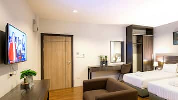 غرفة عادية لاثنين | ستائر تعتيم وواي فاي مجانًا وملاءات أسرّة