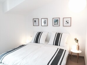 2 bedrooms, WiFi, bed sheets - Beautiful, modern apartments on Ciovo, Croatia. (Okrug Gornji)