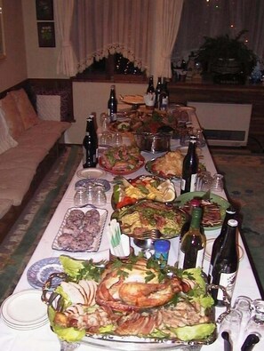 Breakfast buffet - PENSION SEQUOIA (Hara)