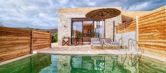 Olive Luxus-Suiten 2019 - Luxus-Suiten mit privatem Pool und Whirlpool im Innenbereich