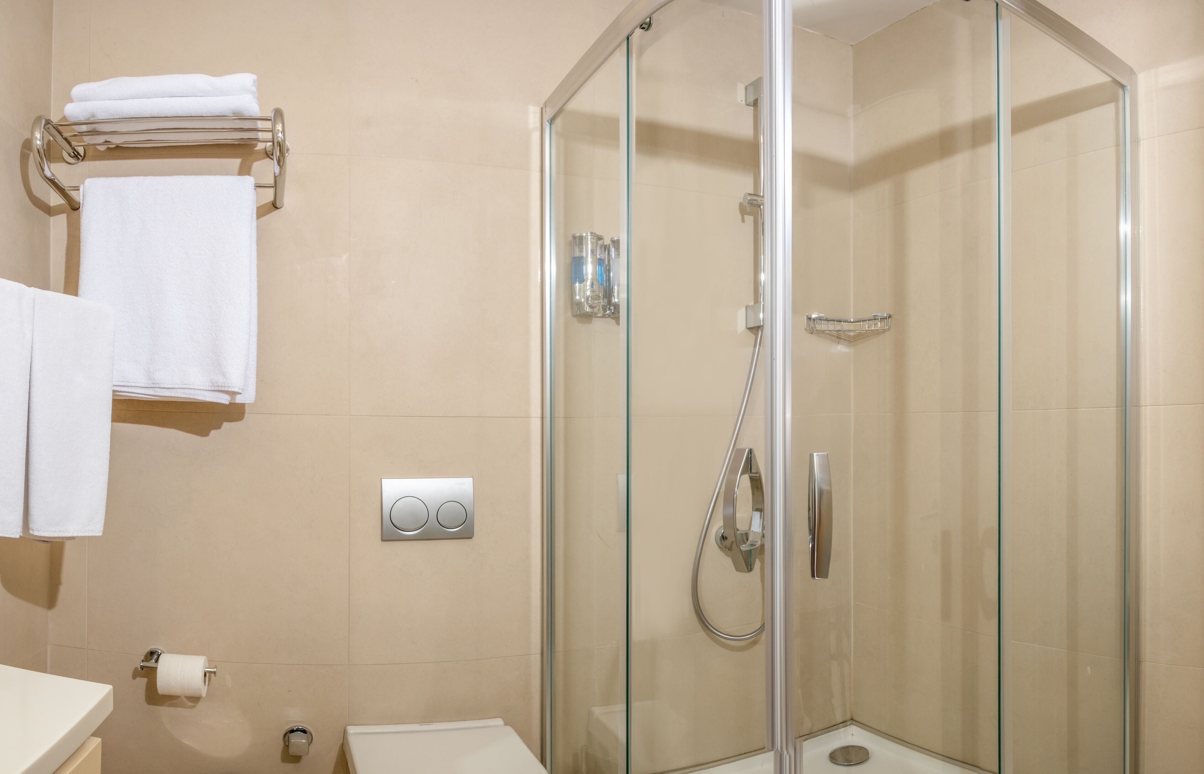 Shower, free toiletries, hair dryer, bathrobes
