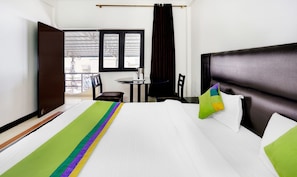 Premium-Zimmer | 1 Schlafzimmer, Bügeleisen/Bügelbrett, Zustellbetten, kostenloses WLAN