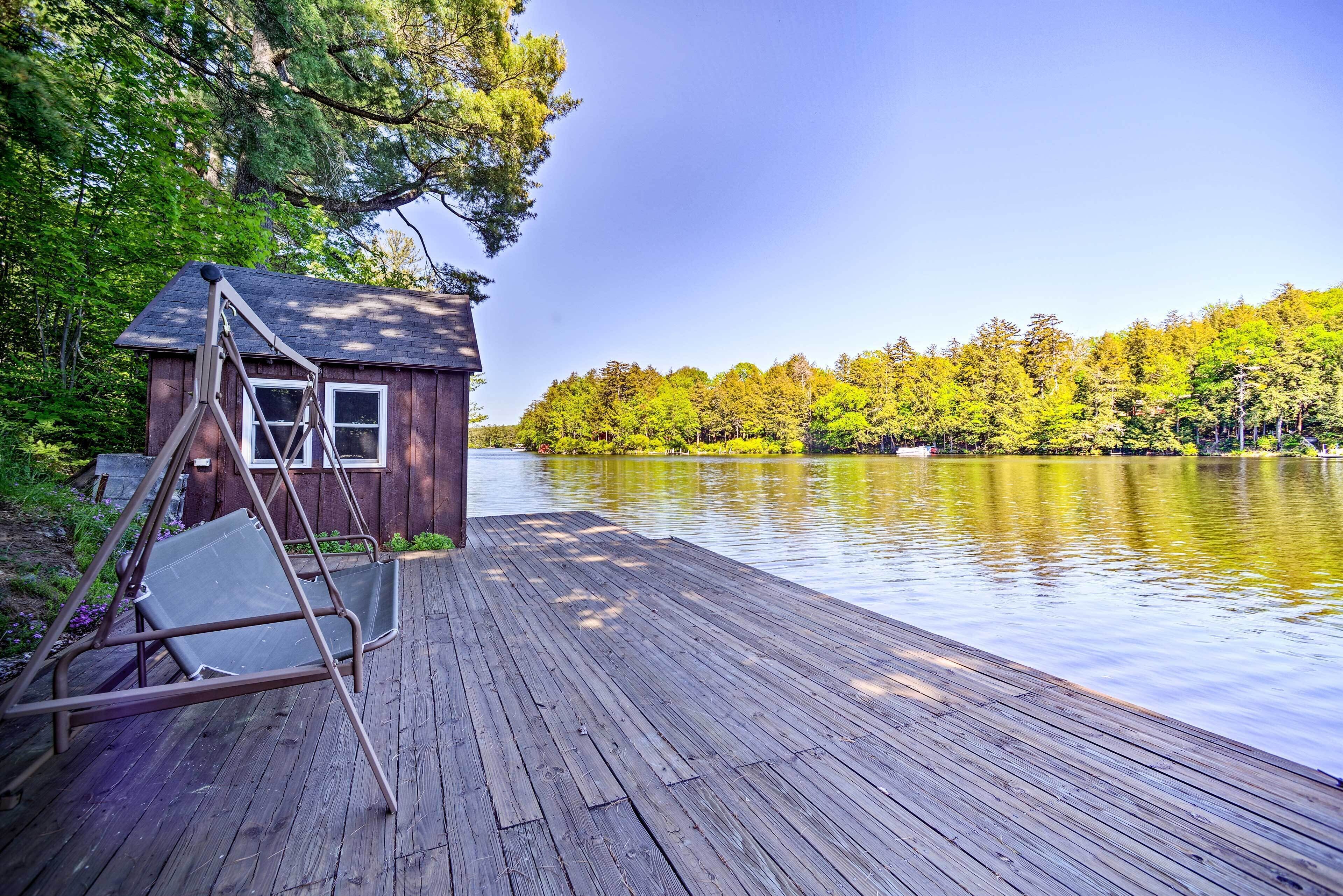 Lakefront Adirondacks Cabin w/Dock & Fire Pit