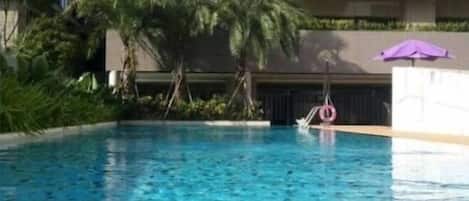 Seasonal outdoor pool