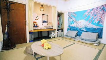 Japanese style double elegant room | Free WiFi, bed sheets