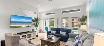 SayLing Away • Heated Pool • 2 Min Walk to Beach