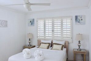 4 makuuhuonetta, silitysrauta/-lauta, internet, vuodevaatteet