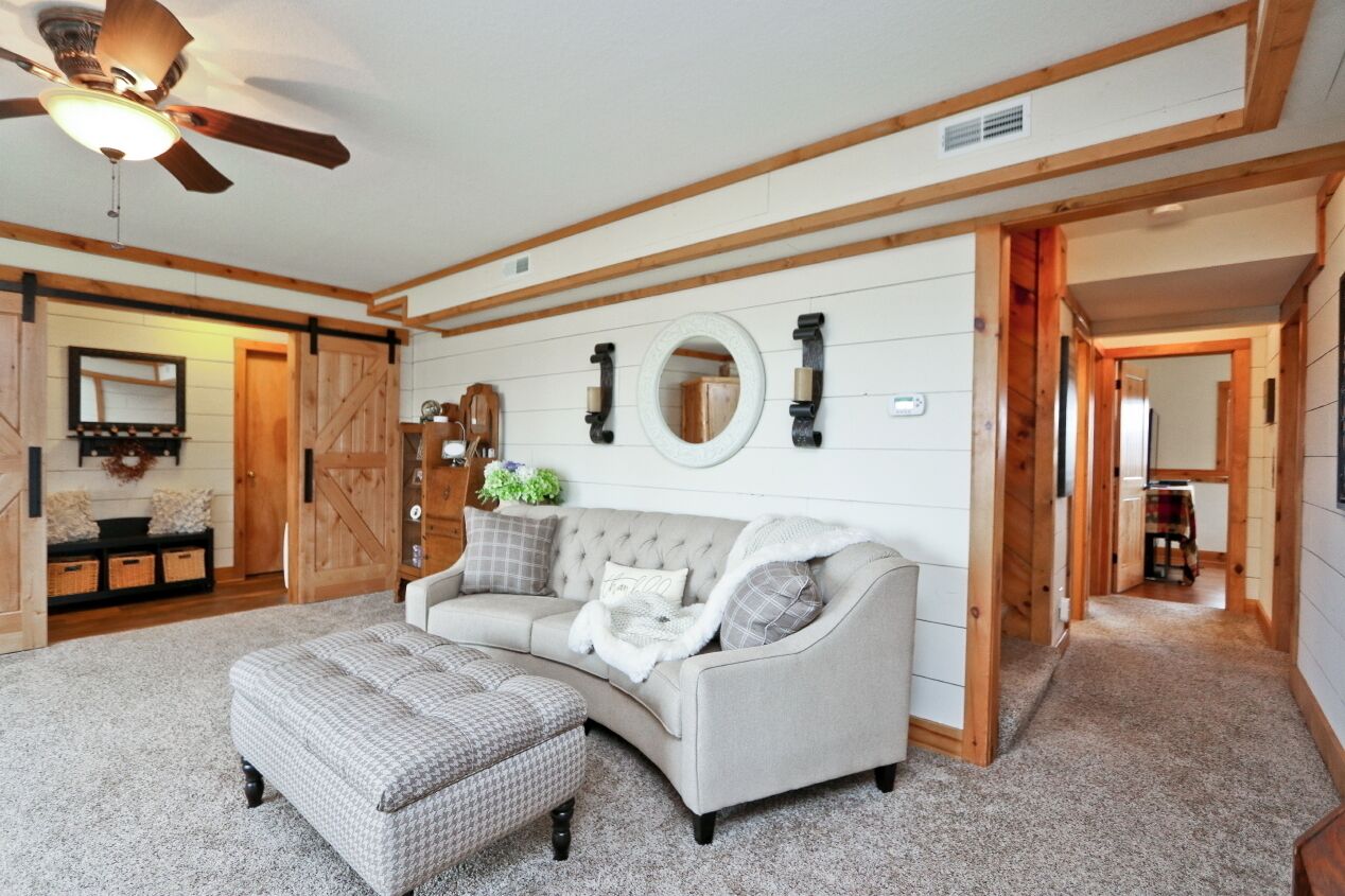 Smart-TV, Kamin, DVD-Player