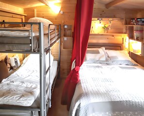 2 bedrooms, iron/ironing board, internet - Homerez - Charming Chalet with Pool in Molinot (Molinot)